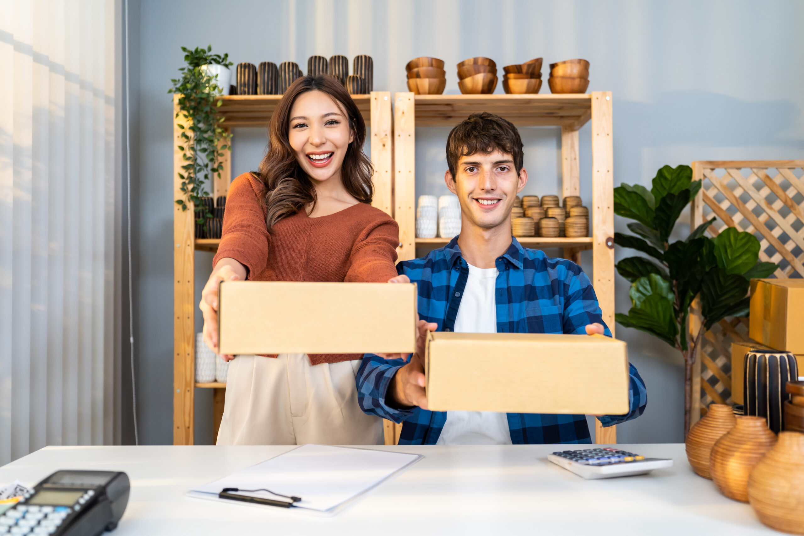 portrait-young-man-and-woman-check-vase-order-on-s-2024-04-12-23-32-50-utc